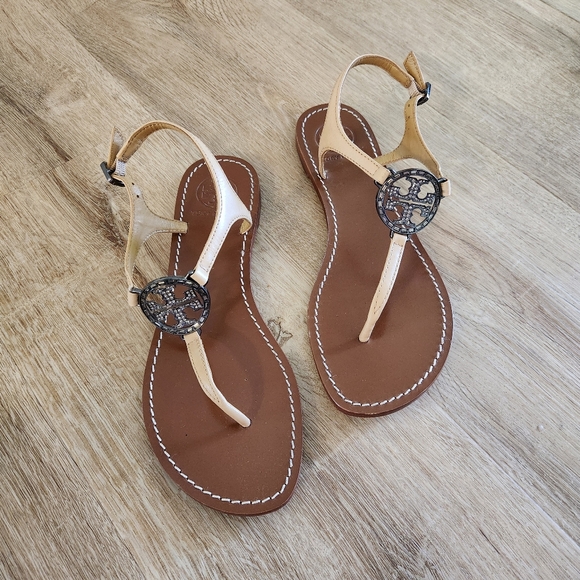 Tory Burch Shoes - Tory Burch Violet Jeweled Logo Patent Leather T Strap Sandals Size 7.5